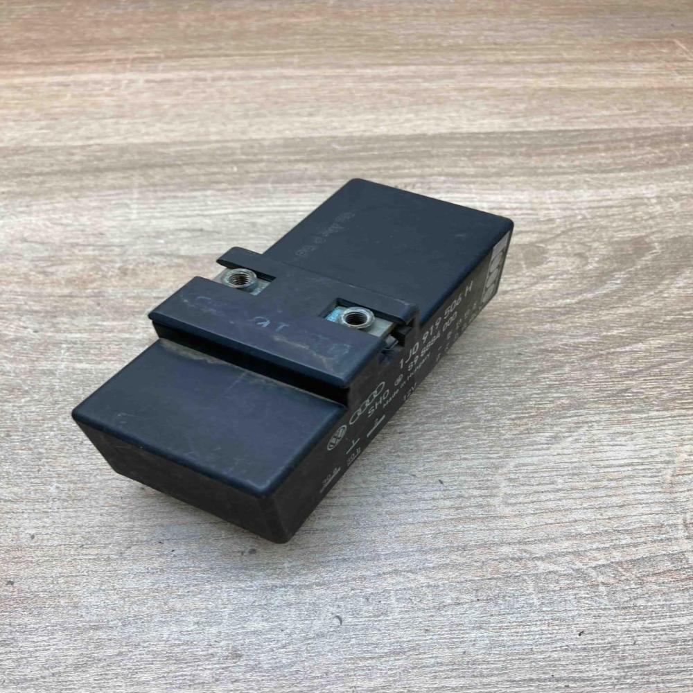 1J0919506H 898884000  Coolant fan relay Volkswagen Polo III 6N 6N2 6NF