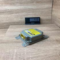 MR482599 X6T41771  Airbag control unit/module Mitsubishi Montero