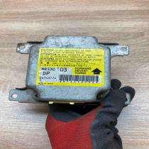 MR530103 X6T43774  Airbag control unit/module Chrysler Sebring (ST-22 - JR)