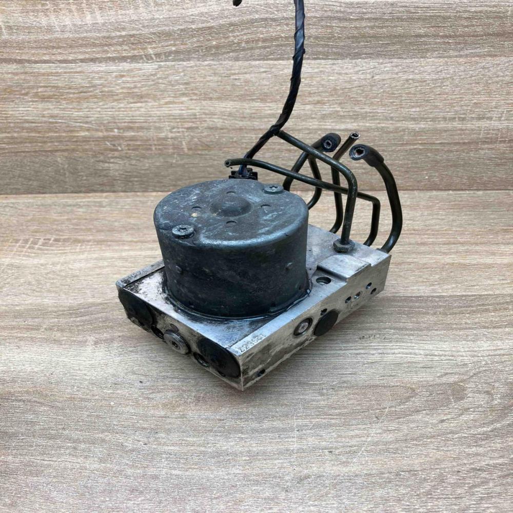 6755739 0265225005  ABS Pump BMW 7 E38