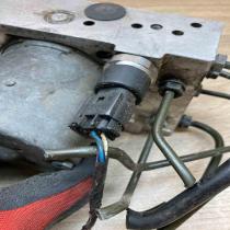 6755739 0265225005  ABS Pump BMW 7 E38