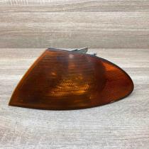 1315106144 1315106140 Left Front indicator light BMW 3 E46