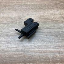 1742712 72234100  Turbo solenoid valve BMW 5 E39