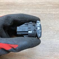 1S7T14529AB   Electric window control switch Ford Mondeo Mk III