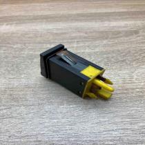 893941563   Fog light switch Audi 80 90 S2 B4