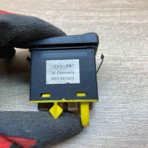 893941563   Fog light switch Audi 80 90 S2 B4