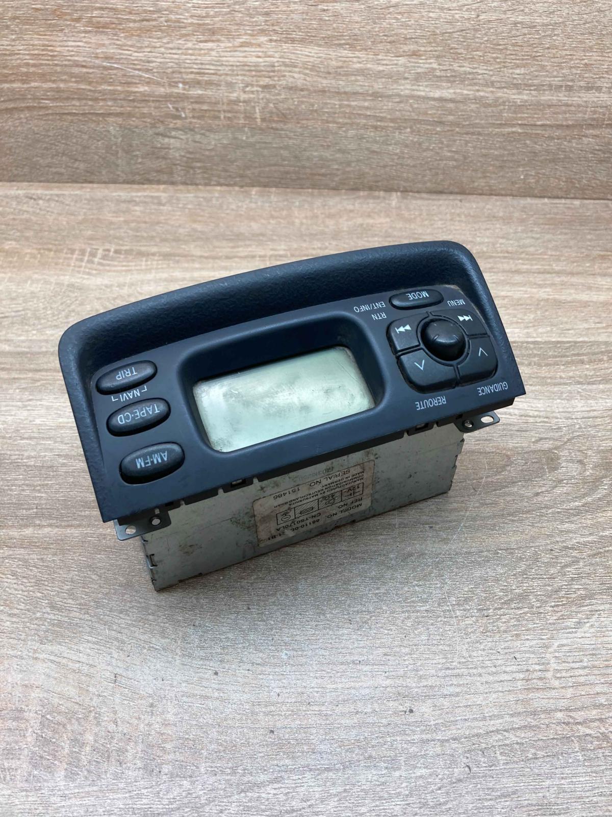 86110 0D021 B1   Radio/CD/DVD/GPS head unit Toyota Yaris