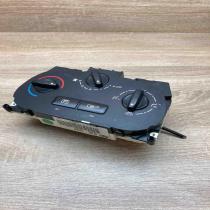 147140000 1848819140  Climate control unit Peugeot 307