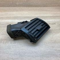 8361898   Dashboard side air vent grill/cover trim BMW 3 E46