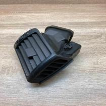 8361898   Dashboard side air vent grill/cover trim BMW 3 E46