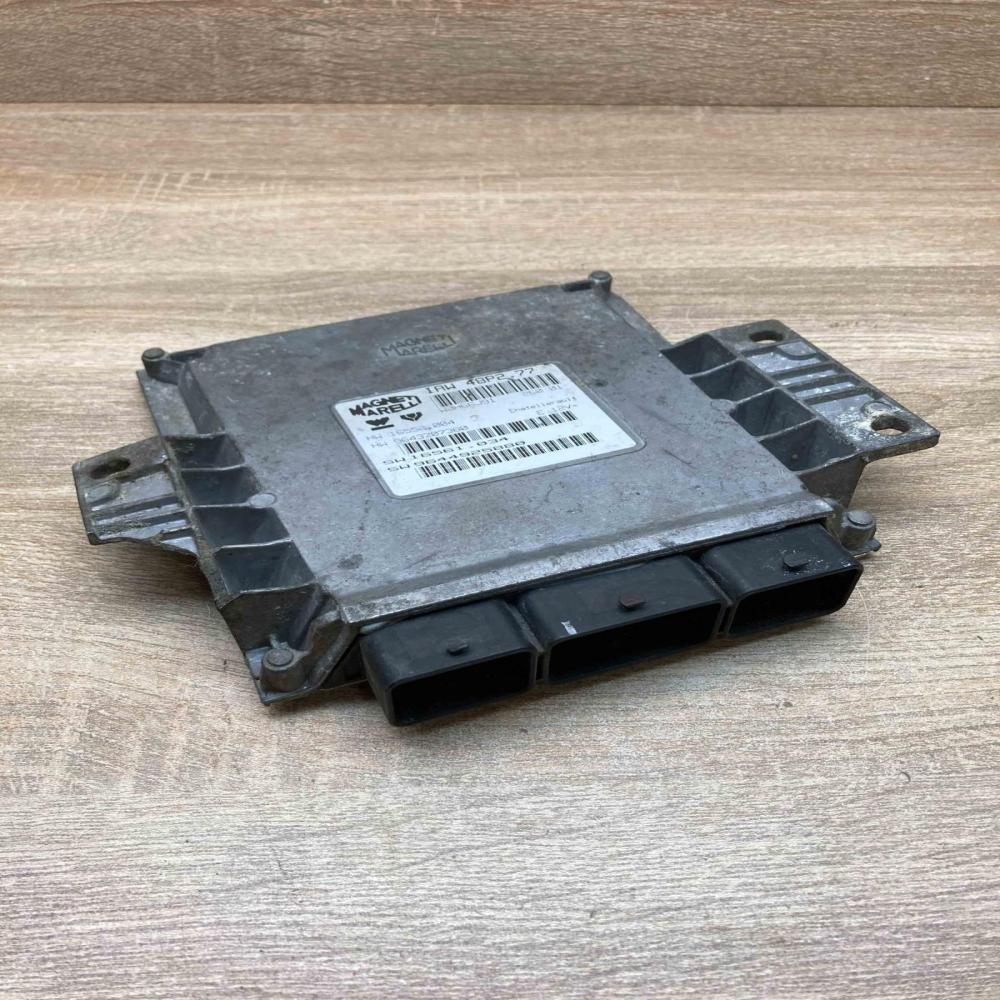 9644925880 9643707380  Engine control unit/module ECU Peugeot 206
