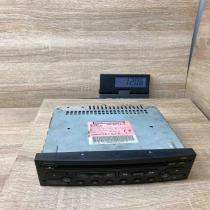 96565718XT   Radio/CD/DVD/GPS head unit Peugeot 206