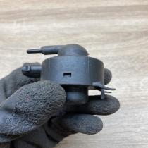 1384253   Interior temperature sensor BMW 5 E34