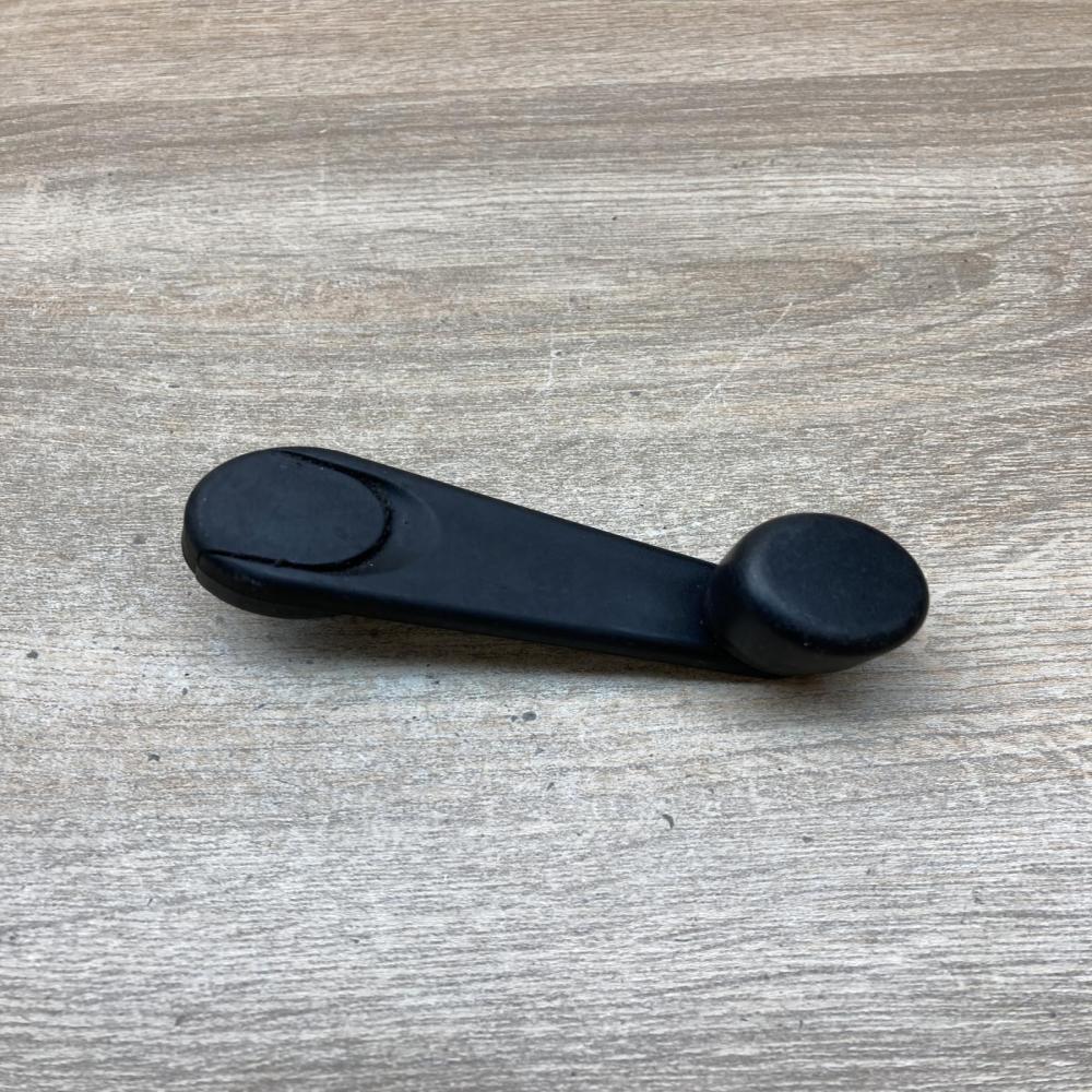 8122503   Rear door window winding handle BMW 3 E36
