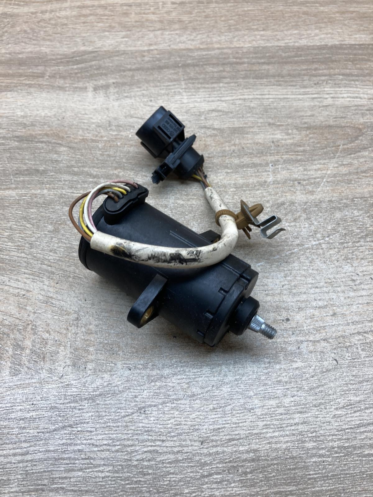 028907475AJ 0281002286  Throttle valve position sensor Audi A6 S6 C5 4B