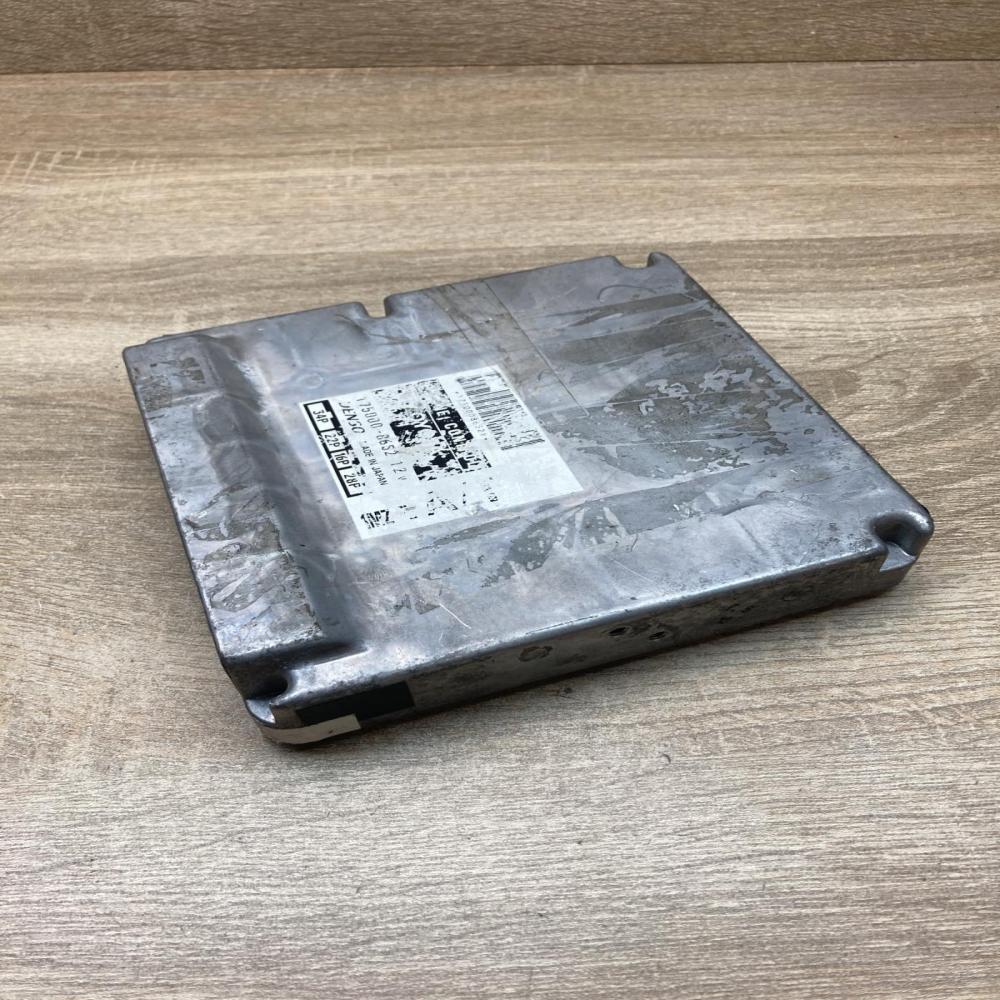 175000 8652   Engine control unit/module ECU Toyota Camry