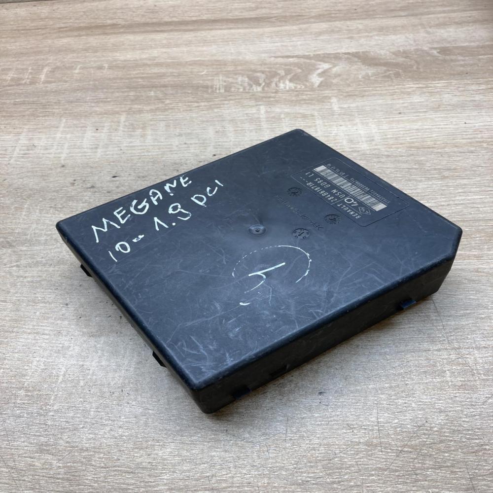 284B61871R   Fuse module Renault Megane III