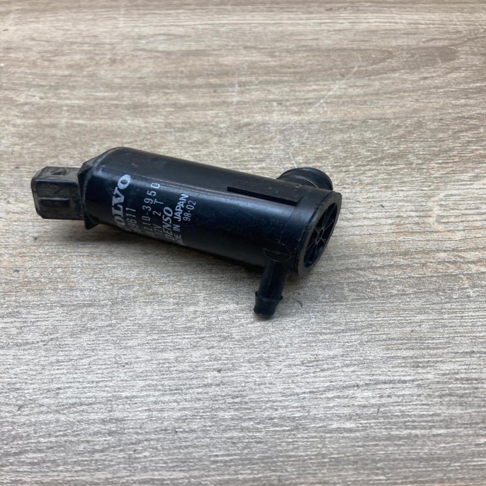 9169611   Windscreen/windshield washer pump Volvo XC90