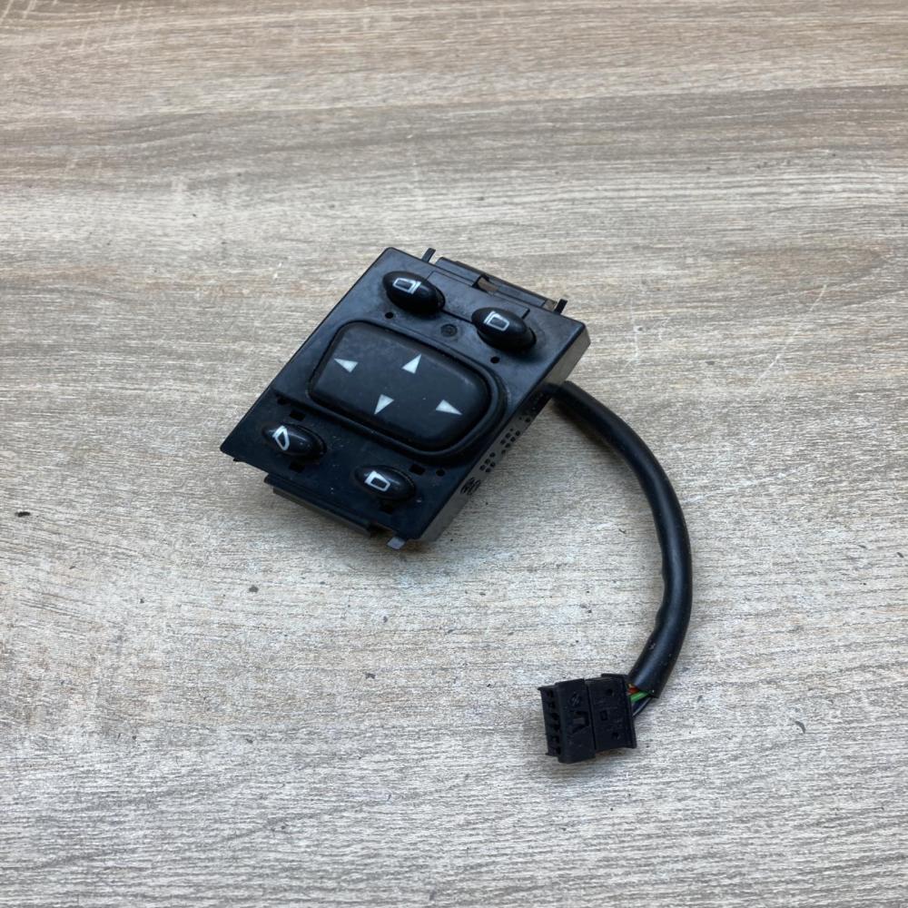 2208211651 03463305  Electric window control switch Mercedes-Benz S W220