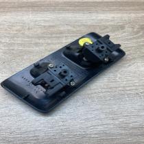 100210   Electric window control switch Rover 75