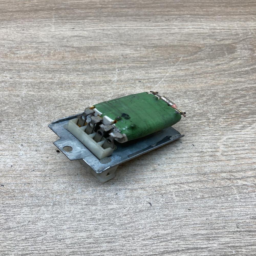 701959263A H17838752E  Heater blower motor/fan resistor Volkswagen Polo III 6N 6