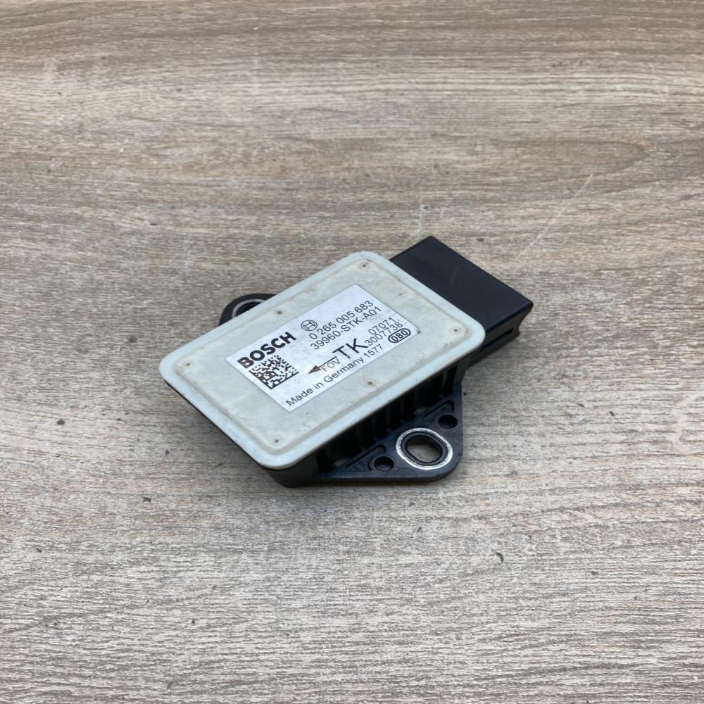 39960 STK A01 0265005683  ESP acceleration yaw rate sensor Honda CR-V