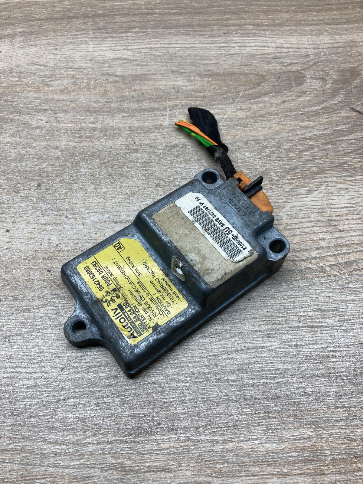 9642163080 550540400  Airbag control unit/module Peugeot 406