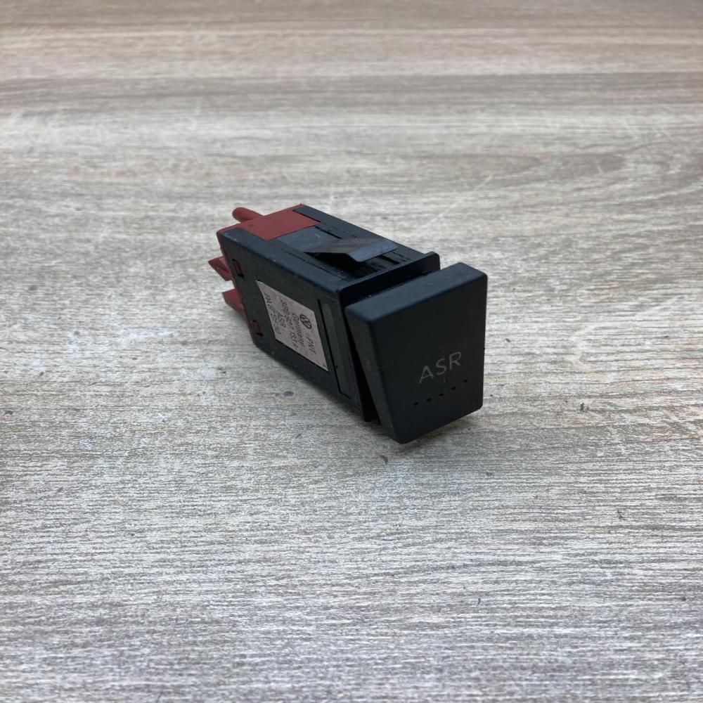 3B0927133A   Traction control (ASR) switch Volkswagen PASSAT B5.5