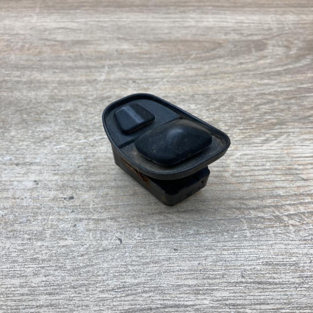 1369331 03830700  Wing mirror switch BMW 3 E36