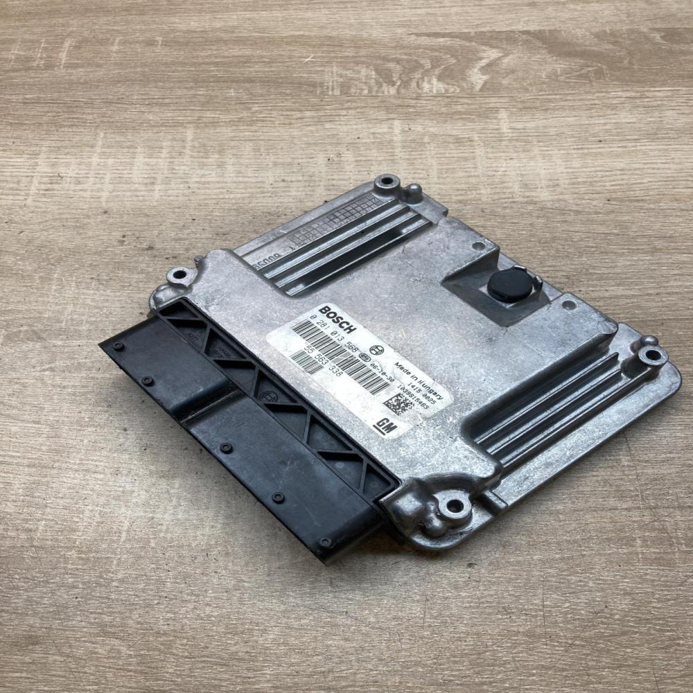 55563338   Engine control unit/module ECU Saab 9-5