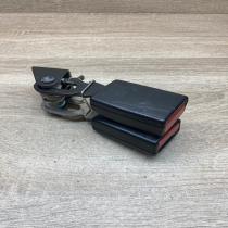 A2118600869 61310  Middle seatbelt buckle (rear) Mercedes-Benz E W211