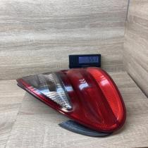 A2108205364 324001  Rear/tail lights Mercedes-Benz E W210