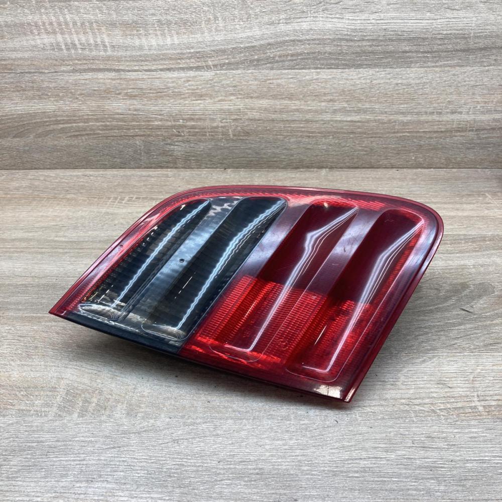 A2108207364 324521  Rear/tail lights Mercedes-Benz E W210