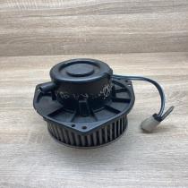 0130111153   Heater fan/blower Nissan Primera