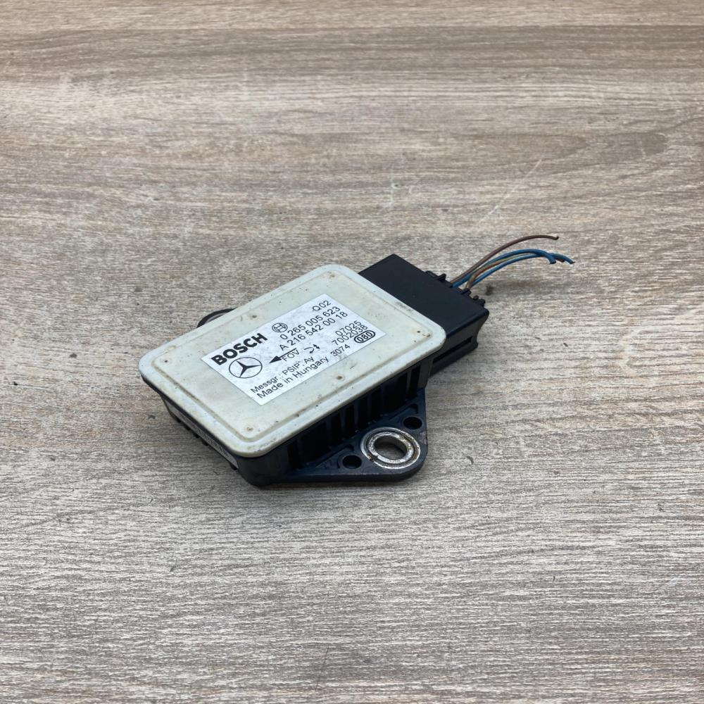 A2165420018 0265005623  ESP acceleration yaw rate sensor Mercedes-Benz E W211