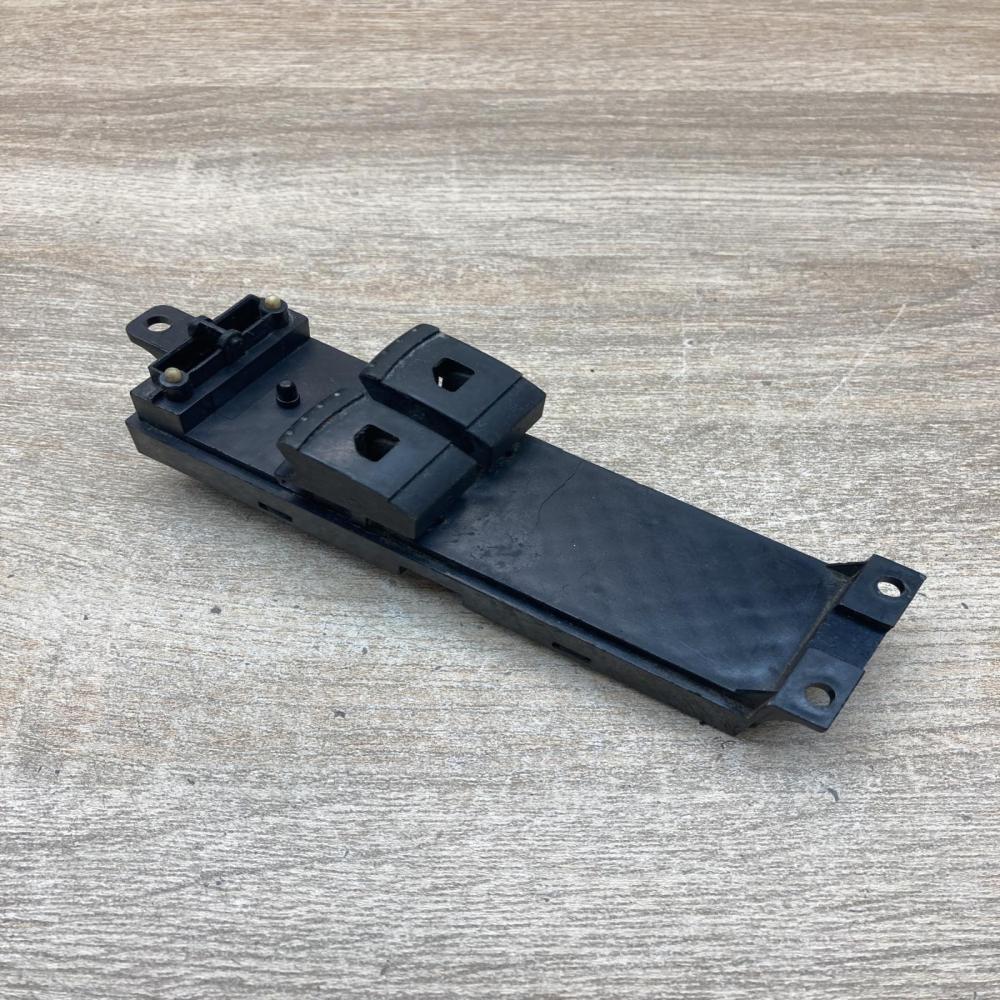 1J3959857 F005S00004  Electric window control switch Skoda Octavia Mk1 (1U)