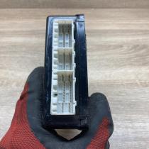 95400 1F400 483873 1000  Comfort/convenience module KIA Sportage