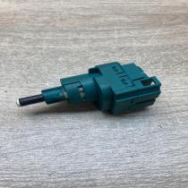 1C0945511A   Brake pedal sensor switch Volkswagen Transporter - Caravelle T4