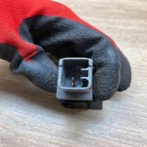 996 1X57   Windscreen/window heater switch Honda Civic