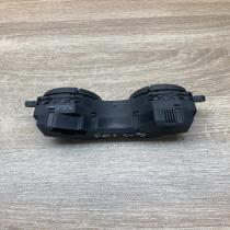 98AG 19A945 BG   Windscreen/window heater switch Ford Focus