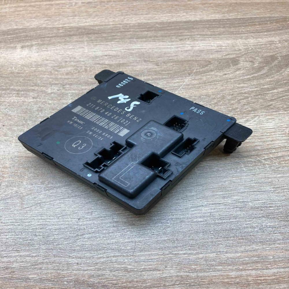 2118704026 LH  Door control unit/module Mercedes-Benz E W211