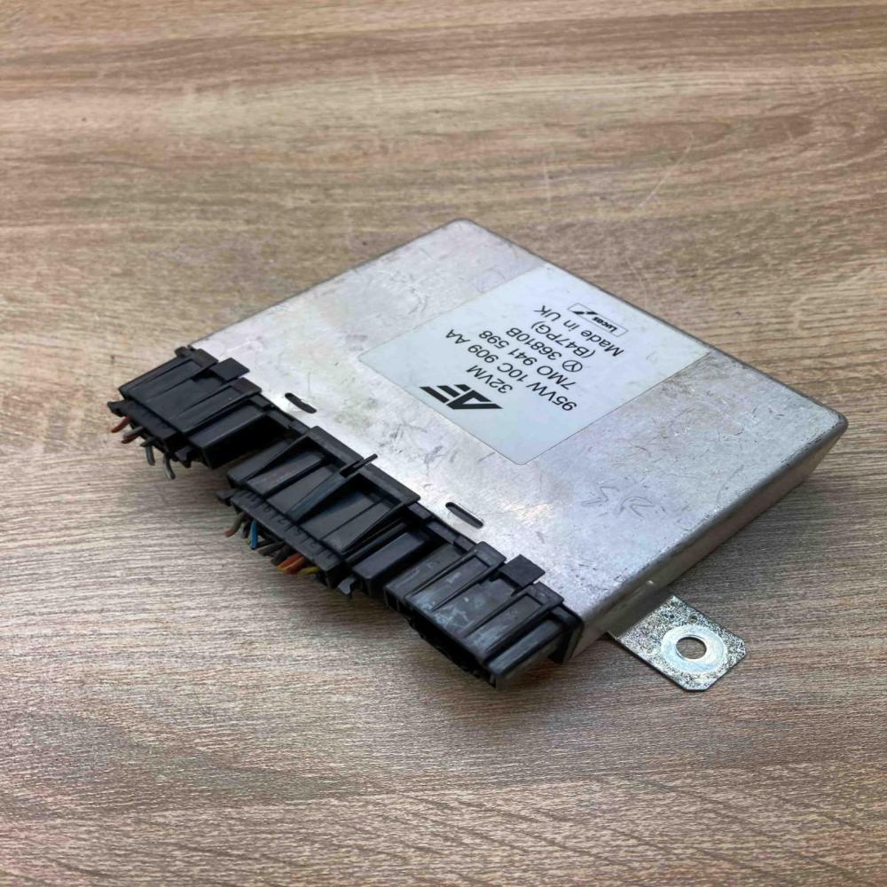 7M0941598 95VW10C909AA  Comfort/convenience module Volkswagen Sharan
