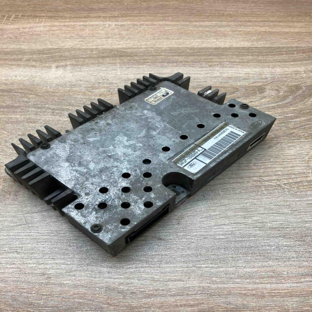 94AP 18T806 AA 94GP 18B849 A  Sound amplifier Ford Galaxy