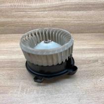 MF016070 0701   Heater fan/blower Mitsubishi Colt