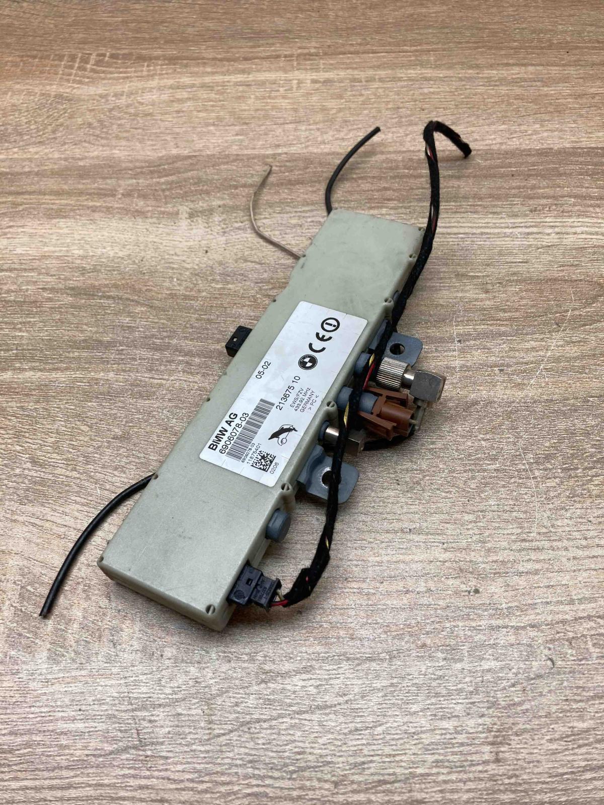 6906078 213675 10  Aerial antenna amplifier BMW 5 E39