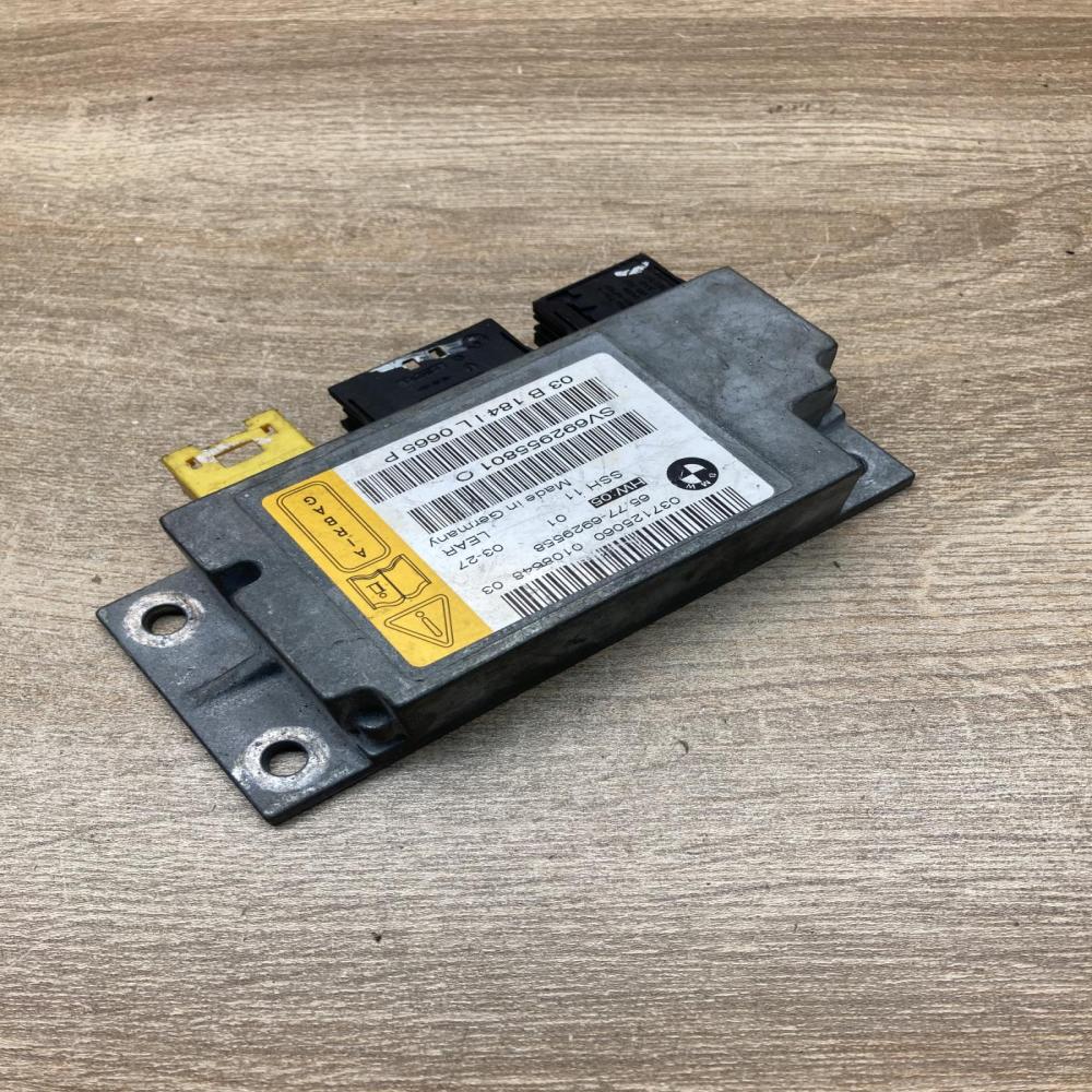 6929558 037125060  Airbag control unit/module BMW 7 E65 E66