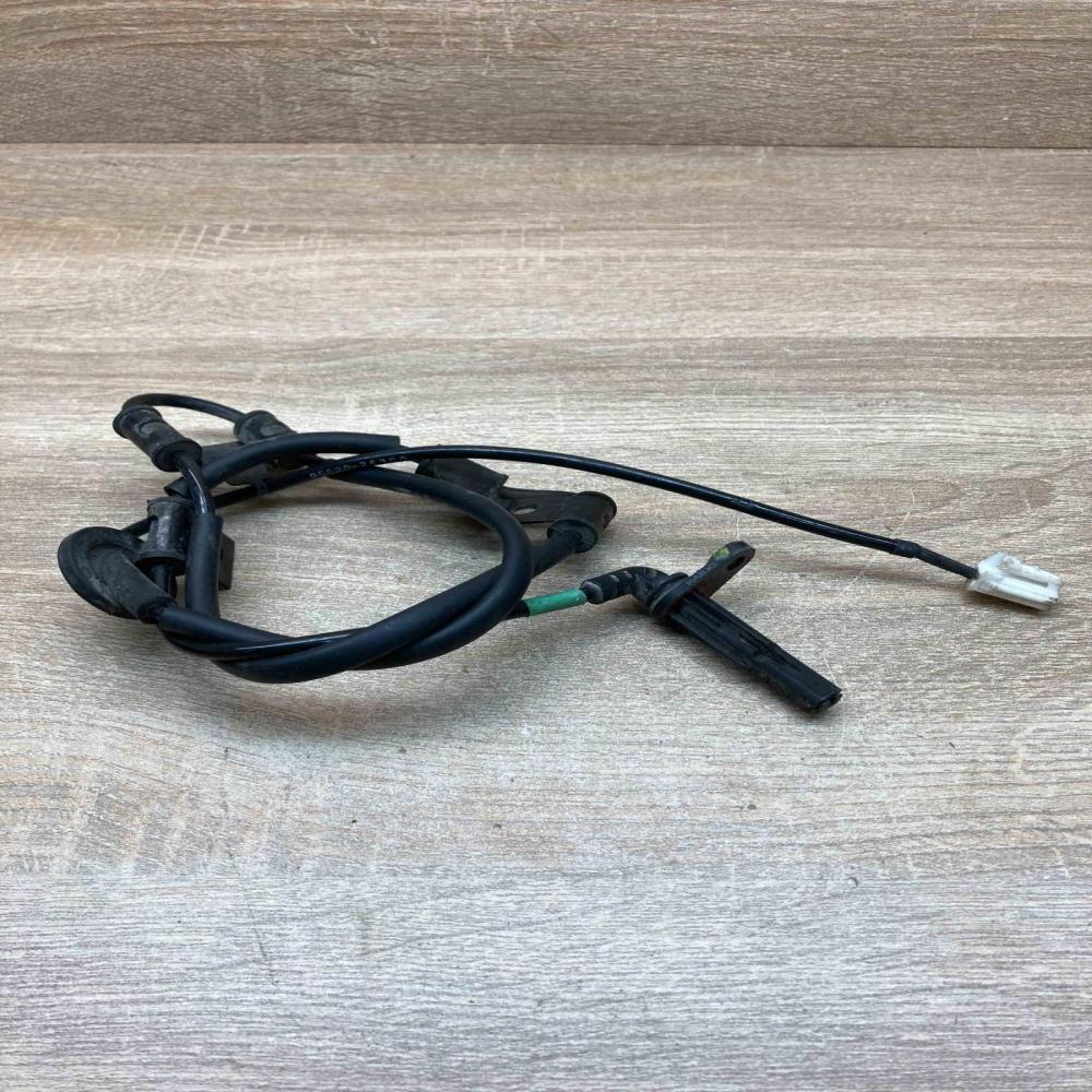 Tuscon Rear ABS Sensor   ABS wheel speed sensor Hyundai Tucson LM