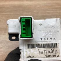 85271XA01A   Screen/display/small screen Subaru B9 Tribeca