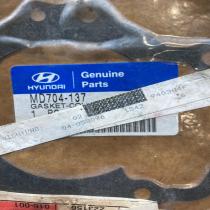 MD704 137 MD704137  Gearbox gasket Hyundai Galloper