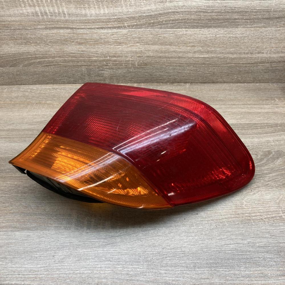 Bmw E46   Rear/tail lights BMW 3 E46